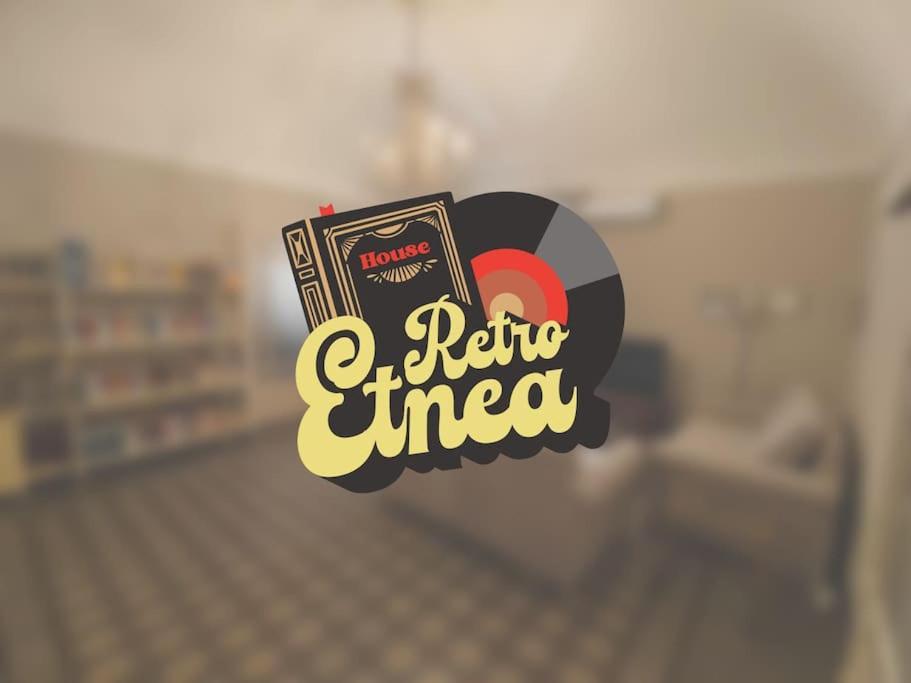 Retroetnea - Appartamento In Centro Storico - Con Camere Comunicanti Катания Екстериор снимка